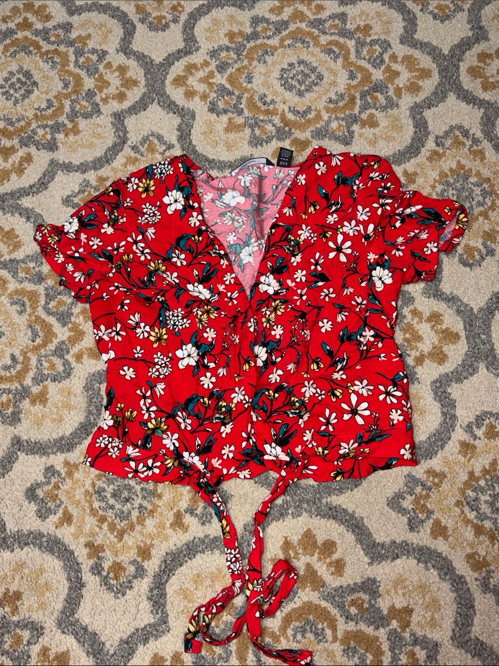 Vero Moda red floral short sleeve blouse